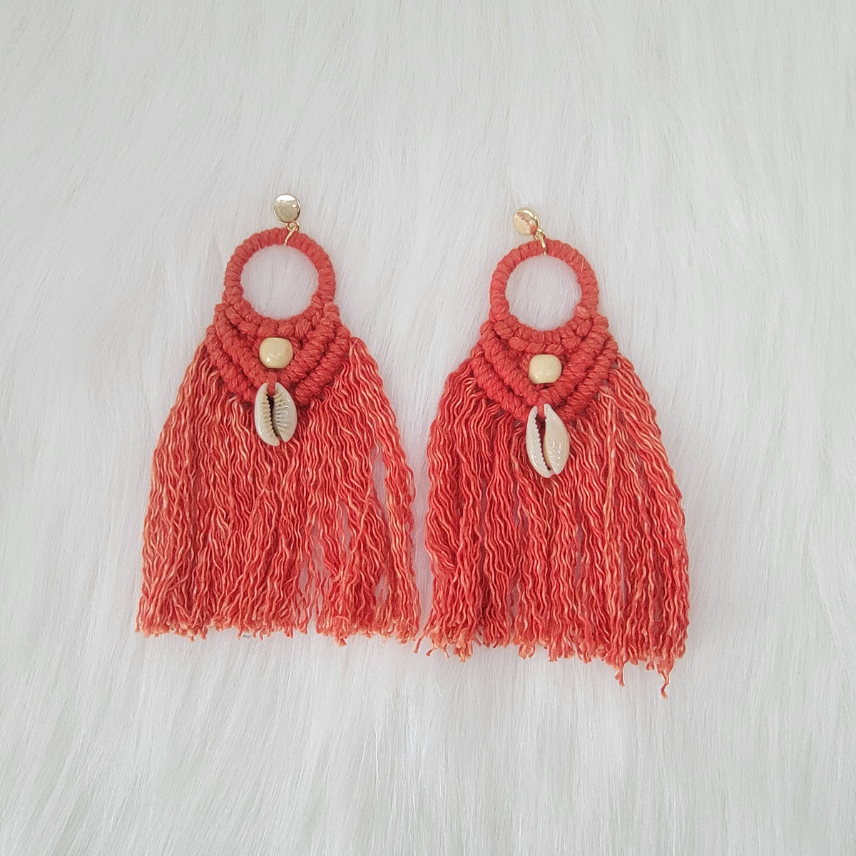 Macramé Earrings With Cowrie Shells
