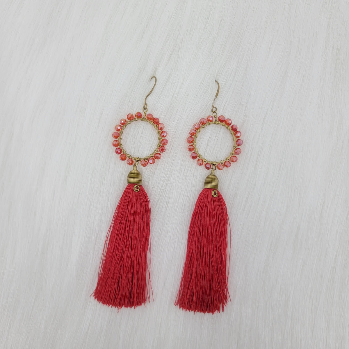 Circle Crystal Beads Wire Wrapped With Silk Tassels
