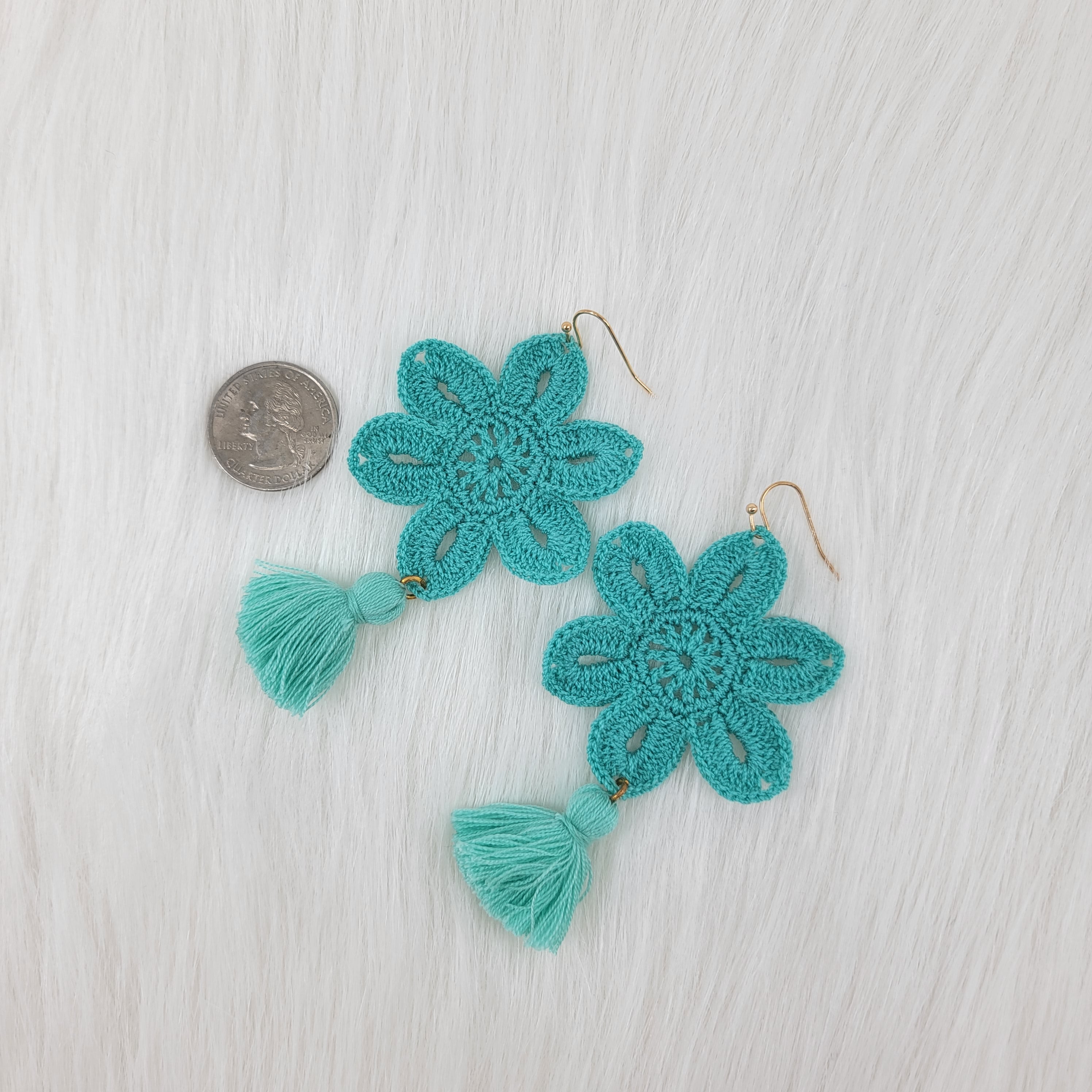 Crochet Flower With Tassels