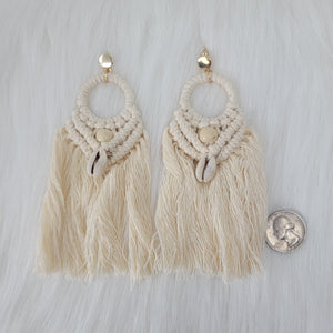 Macramé Earrings With Cowrie Shells
