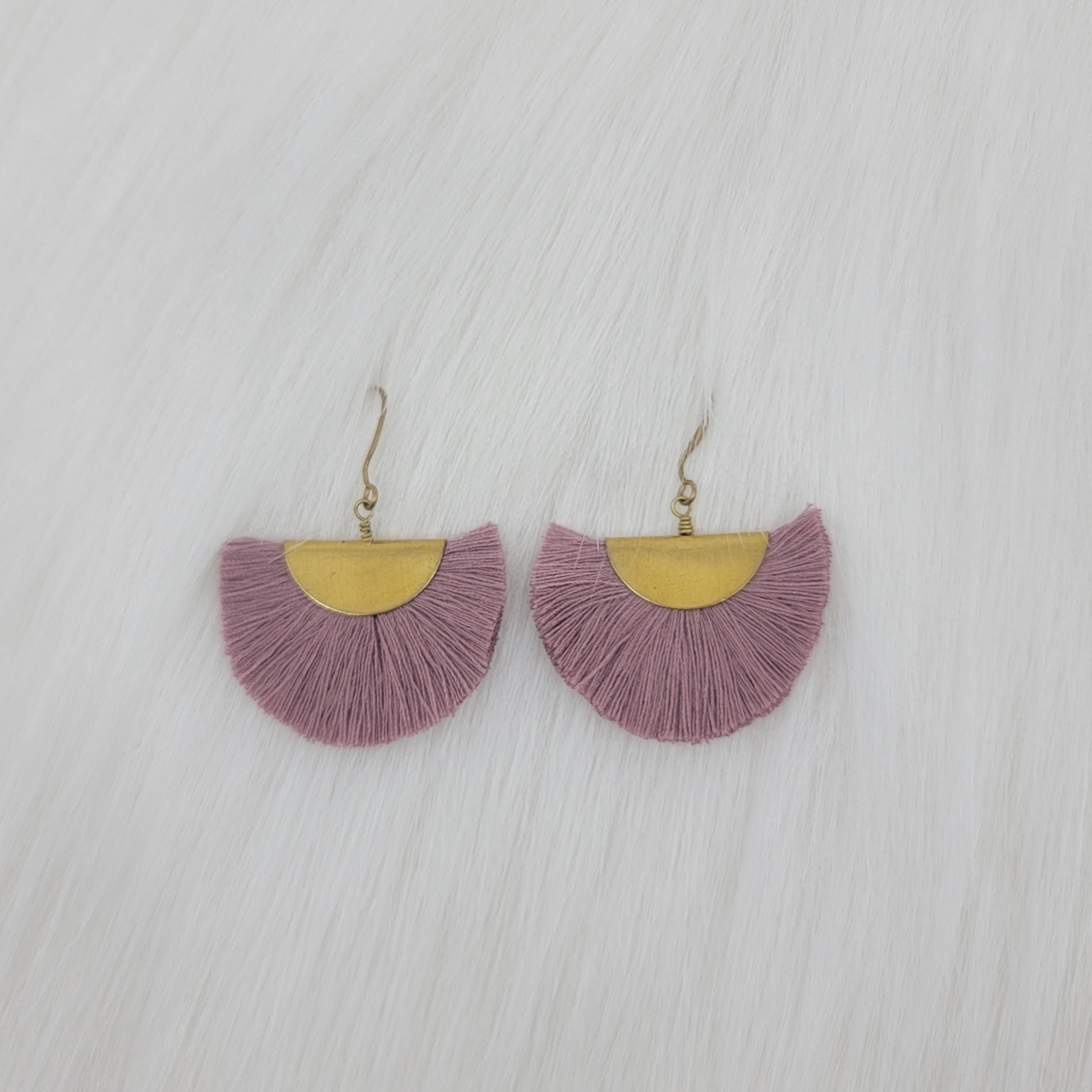 Small Fan Tassels Earrings