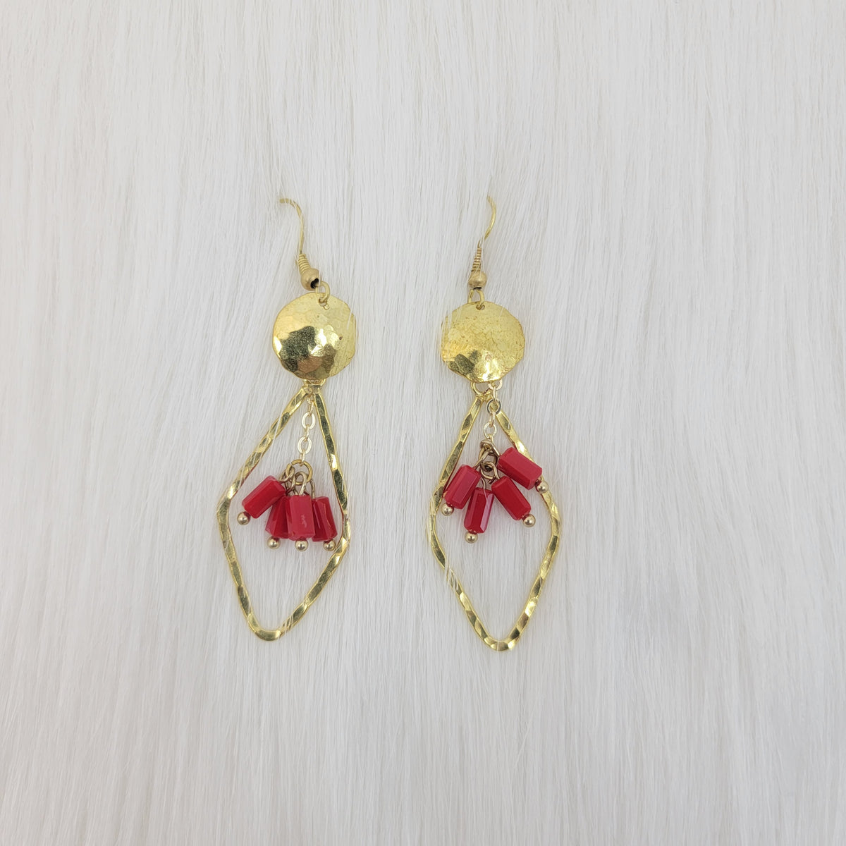 Hammered Diamond Shape Dangle With Crystal Earrings