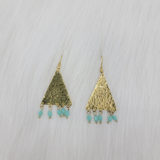 Triangle Hammered plate with Crystal Earrings