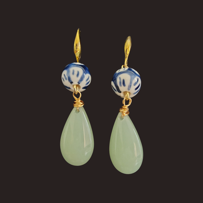 Green Agate &amp; Chinoiserie Porcelain Dangle Earrings